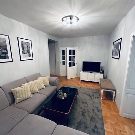 Villa Aya - With Sauna And Outdoor Swimming Pool Mostar Room photo