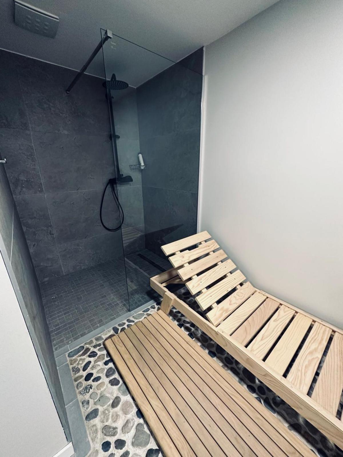 Aya - With Sauna And Outdoor Swimming Pool Apartma *